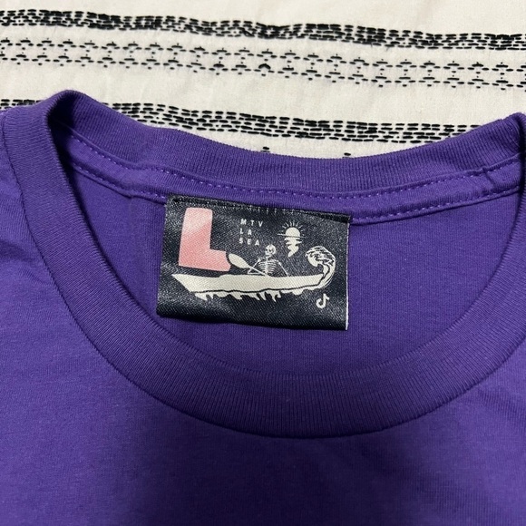 TikTok Adventure Club Tee Size Large - Picture 4 of 4